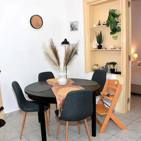 Garden House Elli 2 Min Apartamento *