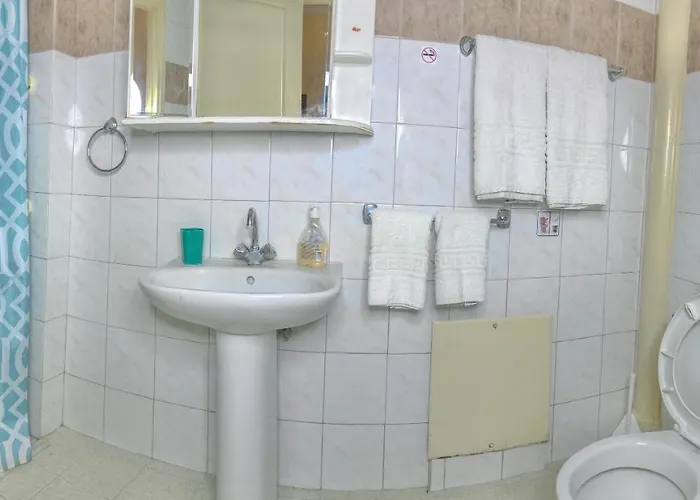 Garden House Elli 2 Min